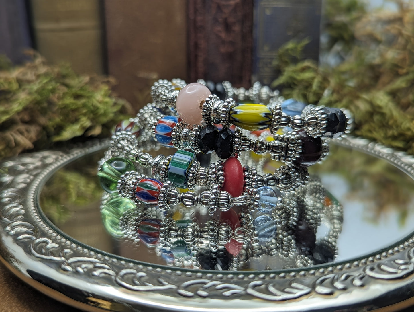 Mardi gras | Lampwork glass+ blown glass  Memory wire Bracelet
