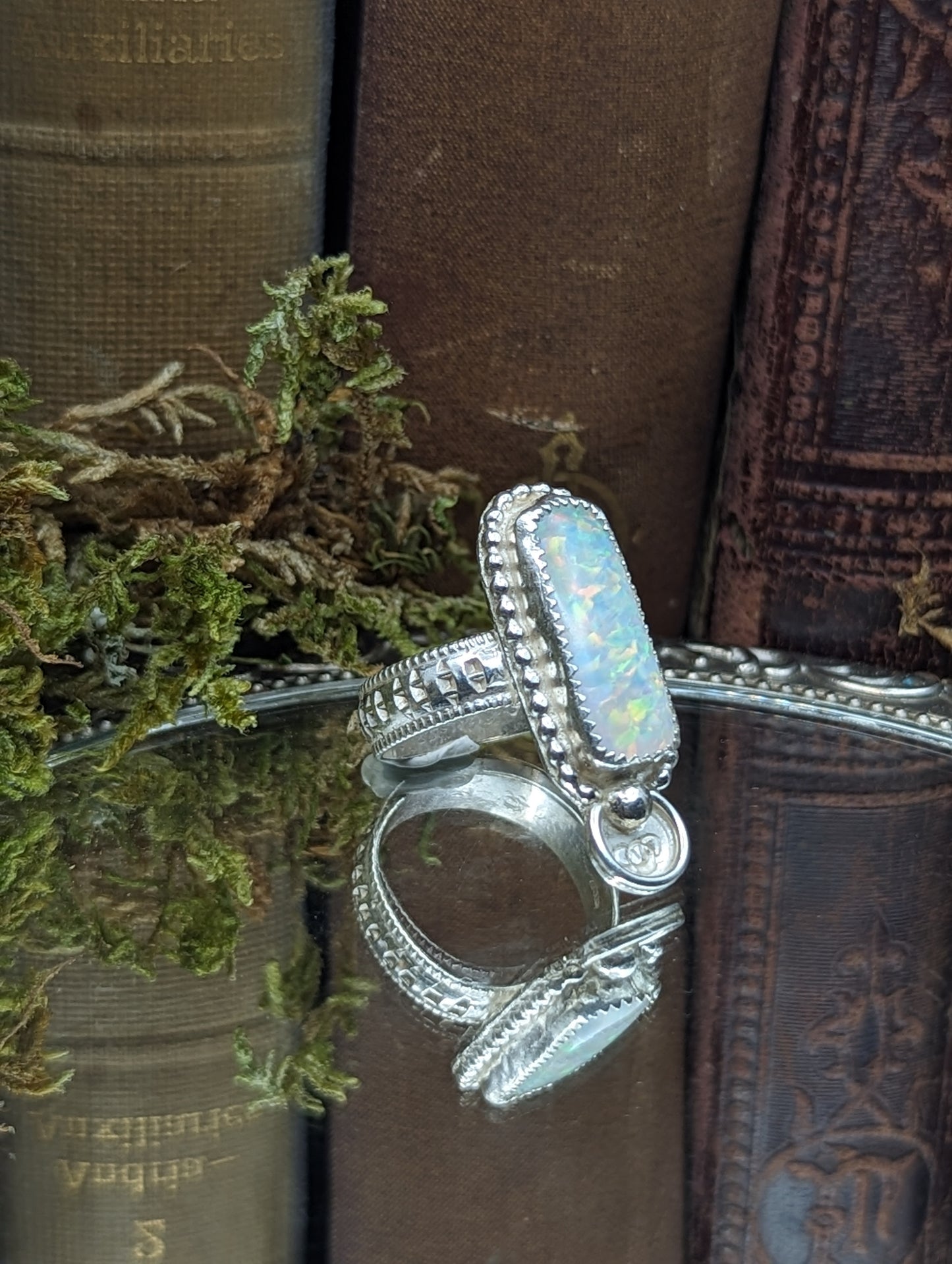 Stellar Opal- Size: 8,✦ Ring