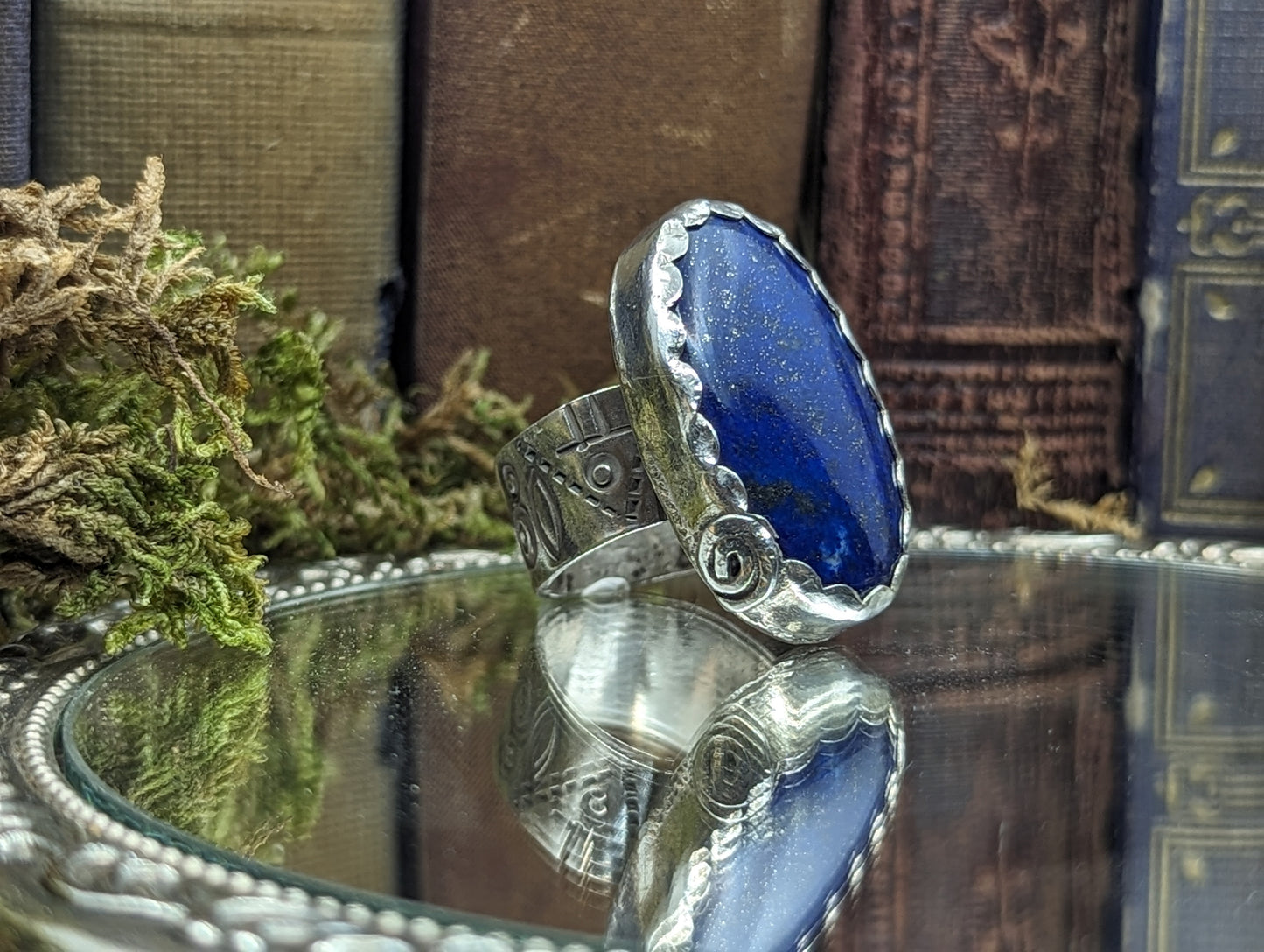 Lapis Lazuli Oval- Size: 9 ✦ Ring