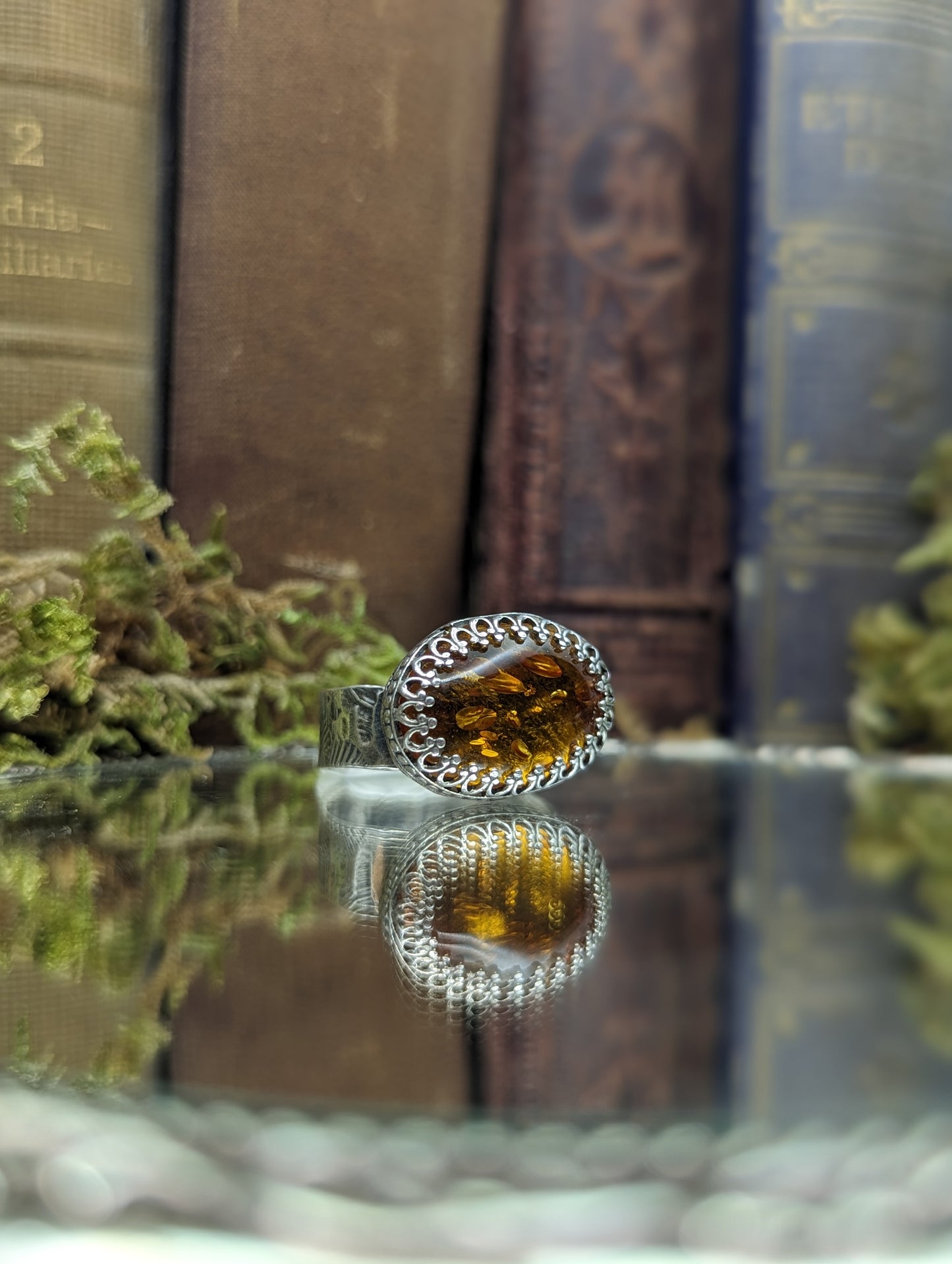Amber : Size: 8.25 ✦ Ring