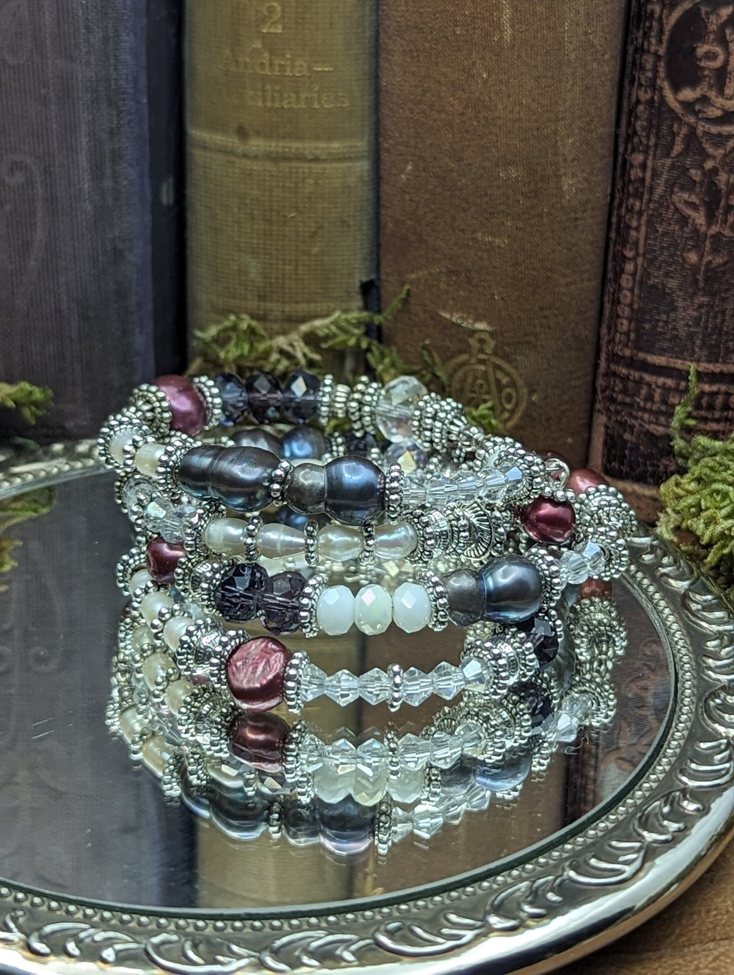 Eleonore  |  Memory wire Bracelet